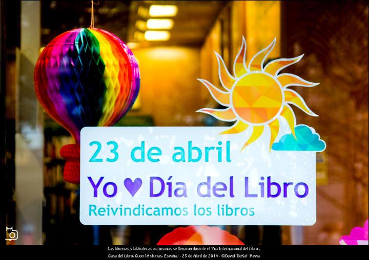 FOTOGALERÍA. Día Internacional del Libro en Gijón