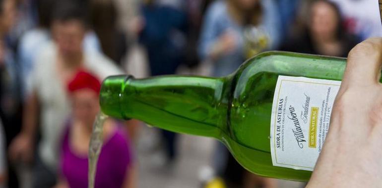 Sotrondio tira el 12 M 1.200 litros para el XI Certamen de la Sidra