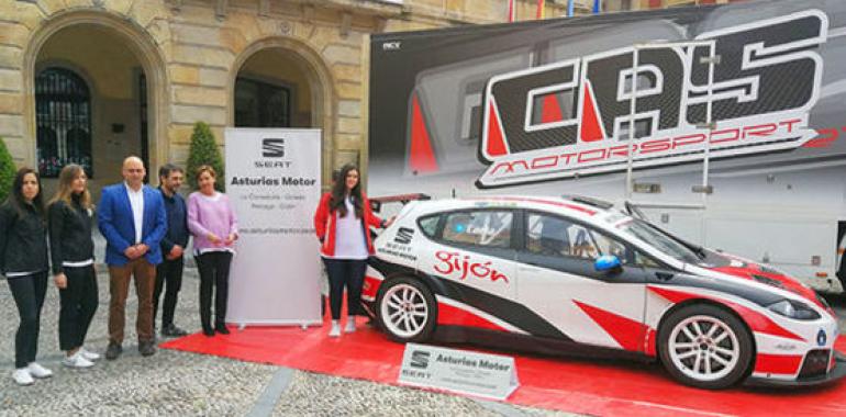 Carla Álvarez Sanjurjo presentó en Gijón nuevos coche y proyecto