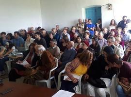 La diáspora vaqueira defiende su cultura en Tineo