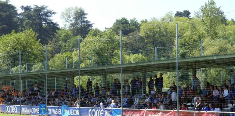 El Real Oviedo Femenino muere en la orilla