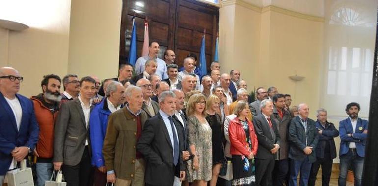 Los funcionarios municipales de Oviedo celebran el día de su patrona, Santa Rita