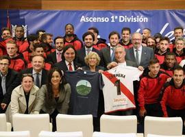El Rayo ascendente