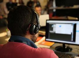 El paro registrado se reduce en 83.738 personas en el mes de mayo 