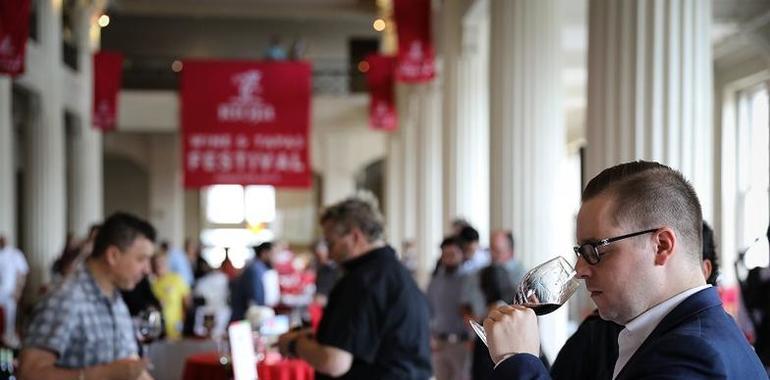 El Rioja cautiva a los tejanos