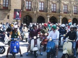 Llega a Gijón la VI Cachoper Run: vespas, lambrettas, cachopos...y solidaridad