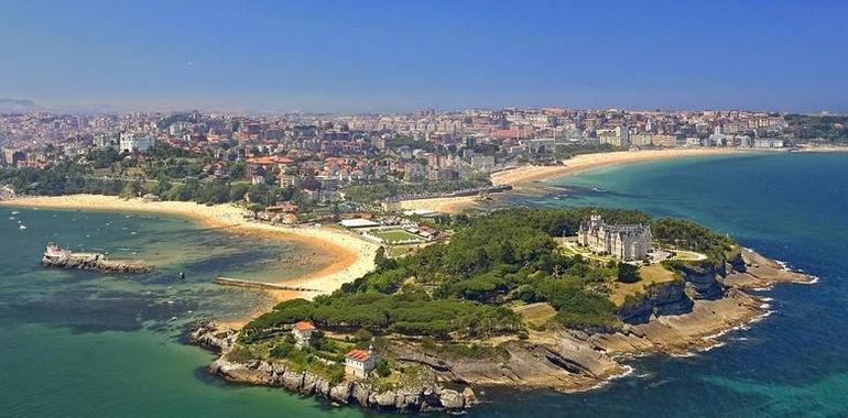 El Puerto de Santander capta cruceros con el Cruise Forum