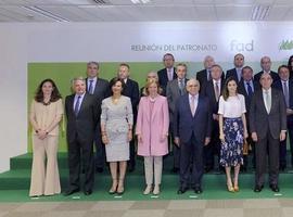 S.M. la Reina preside la reunión del Patronato de la Fad