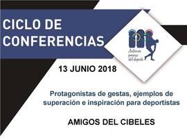 Pepu Hernandez entrega los premios del "Asturias, Paraíso del Deporte"