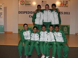 Jóvenes de Nuevo León en el Campamento de la Paz de Barcelona