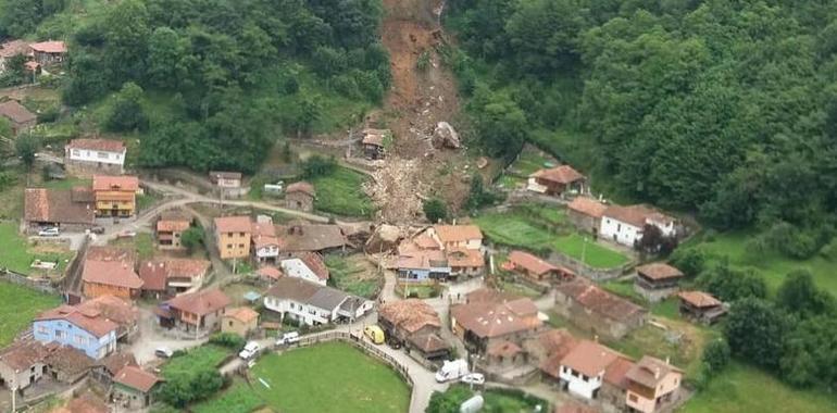 Sin víctimas, aunque muchos daños, en el derrabe de La Cortina