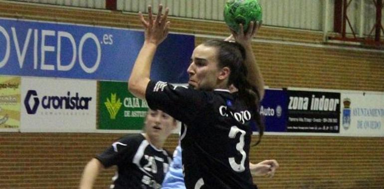 Celia Rojo seguirá un año más en el Oviedo BF