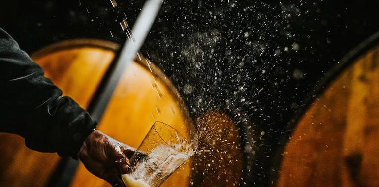 Llavandera y Llantones beberán en sus fiestas sidra de manzana local