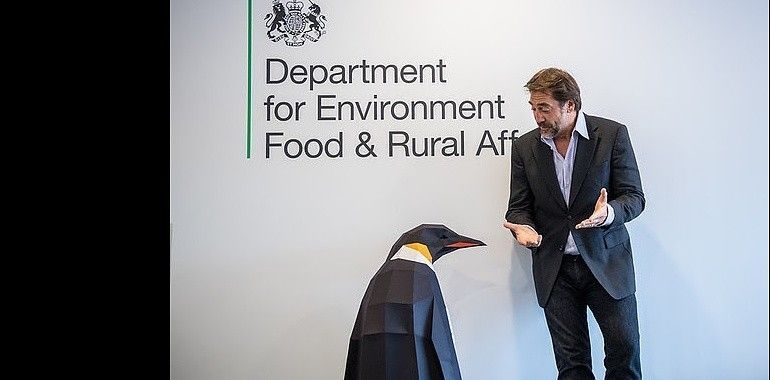 Bardem con Greenpeace en la protección del océano Antártico
