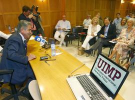Mano a mano de Revilla y Javier Fernández sobre el Estado Autonómico