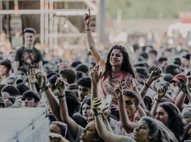 10.000 Holi-peace en Xixón