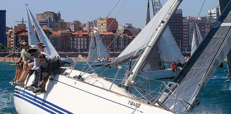  El GS1, de Fernando Alonso, se hace con el VII Trofeo Presidente del RACAR