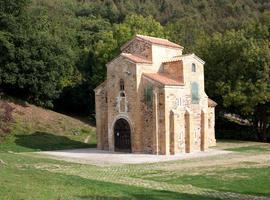 Las visitas a la Iglesia de San Miguel de Lillo se prolongan hasta octubre 