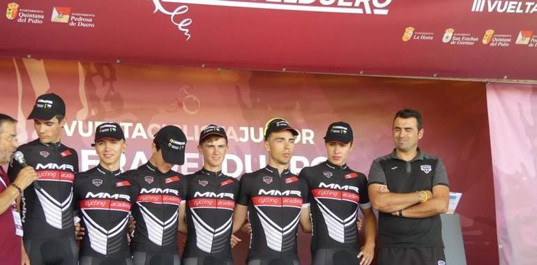 Buena pedalada del equipo asturiano en la Ribera de Duero