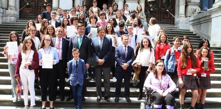 24 centros educativos asturianos en la II edición de la Liga de Debates