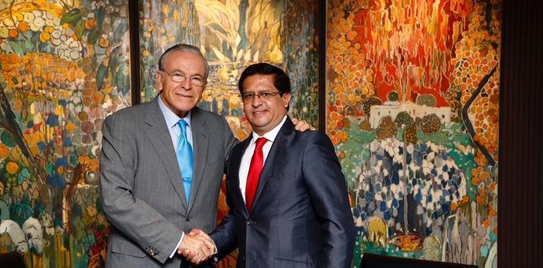 ”la Caixa” exporta a Perú su Programa Jóvenes Emprendedores