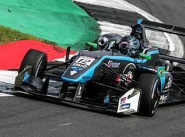 Dunner logra un soberbio podio absoluto en Silverstone