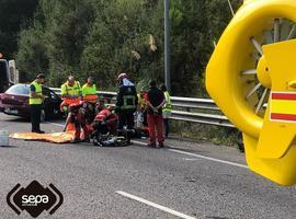 Dos heridos, uno grave, en una colisión antes del túnel de Cadavedo