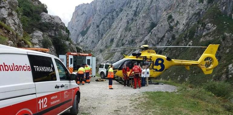 Rescatado el cuerpo del montañero fallecido en Tielve (Cabrales)