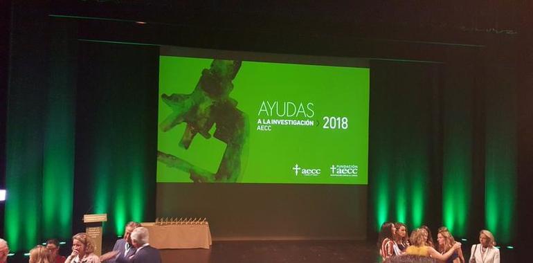 AECC adjudica 160 ayudas para investigar el cáncer por un total de 17,6M€
