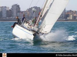 El BullBox repite triunfo en la segunda prueba del Trofeo de Otoño del Club de Regatas
