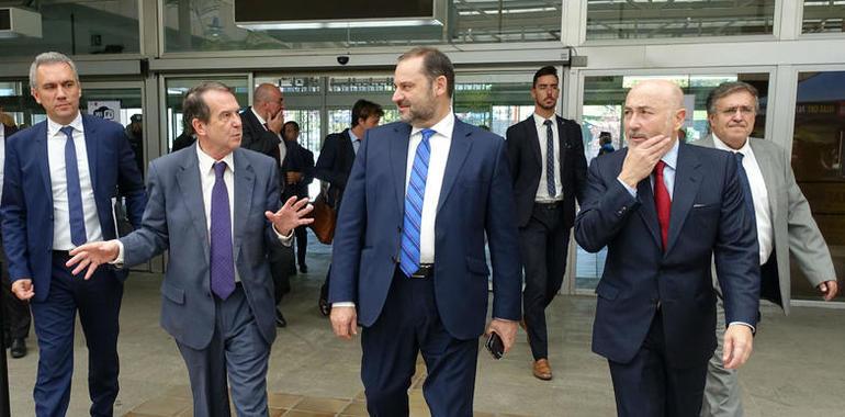 El Gobierno anuncia que, en 2020, el AVE conectará Madrid y Vigo en 3 horas y 20 minutos 