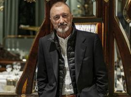 Sabotaje, la novela de Arturo Pérez-Reverte que completa la trilogía Falcó