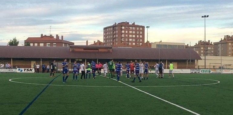 El Avilés Stadium pierde año y medio después