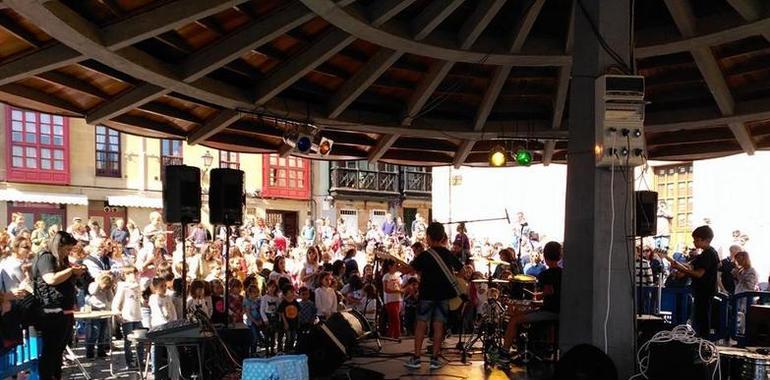 La urbanista Ohiane Ruiz en las jornadas El Derecho a la Ciudad organizadas por Oviedo Redondo