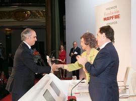Fundación Eduardo Barreiros reconoce la trayectoria del presidente de ALSA