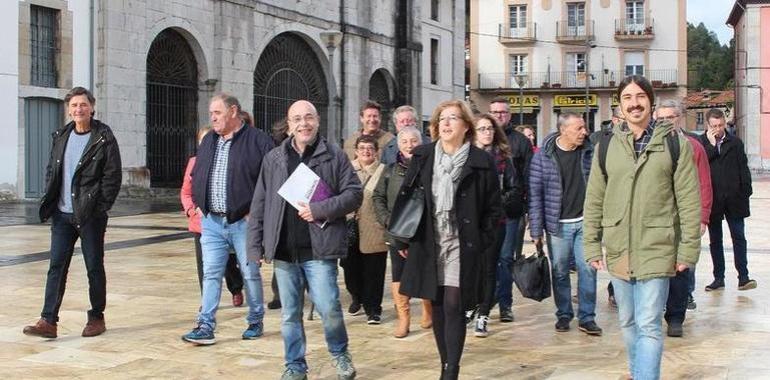 Podemos Pravia propone a IU una candidatura de confluencia para las municipales