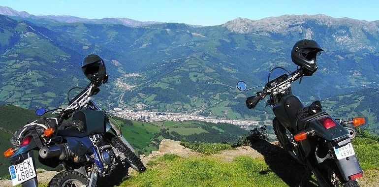 3 detenidos en Mieres por forzar tragaperras de un bar