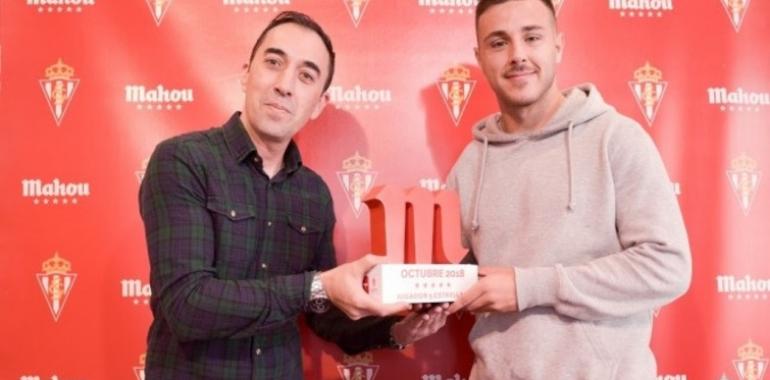 Traver recibe el premio Jugador Cinco Estrellas de octubre