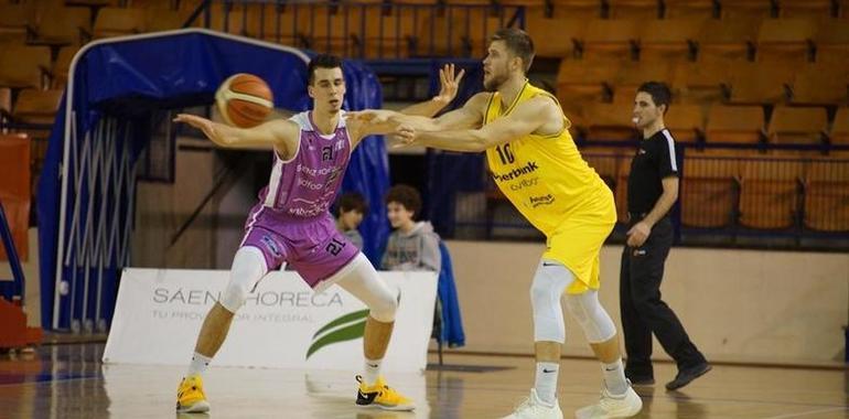 Liberbank Oviedo Baloncesto cae ante el Sáenz Horeca Araberri