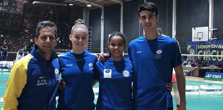 Éxito del bádminton asturiano en el el Internacional Junior de Orlová