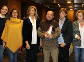 José Lorca a Los Glayus por impulsar la participación infantil en Asturias