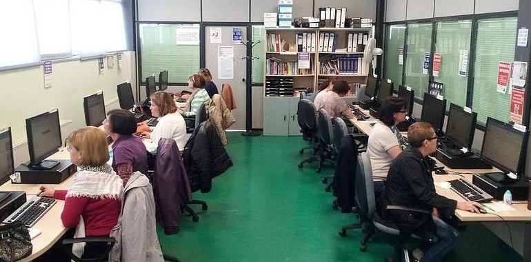 Los telecentros imparten "píldoras formativas" adaptadas a la demanda de sus usuarios