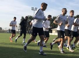 El Sporting vuelve a la Liga en Elche