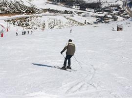 Demandan más inversión en las instalaciones deportivas de Pajares