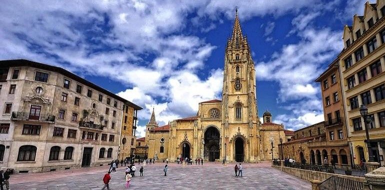 El entorno de la catedral se pone guapo