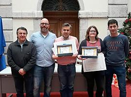 Raúl Herrero, La Barrica Blanca y El Potro, premios de Escaparates y Decoración Navideña de Llanes
