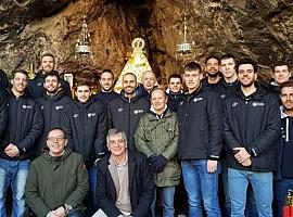 Visita del Oviedo Baloncesto al Santuario de Covadonga