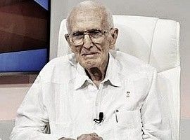 Morcín lamenta el fallecimiento de su Hijo Adoptivo José Ramón Fernández