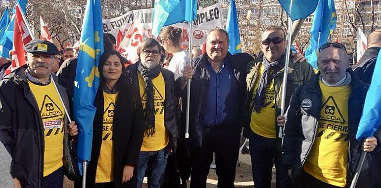 Argüelles y Garzón piden soluciones para garantizar el futuro de ALCOA
