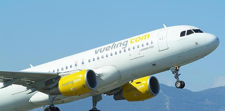 FORO ve insuficiente la conexión de Vueling para el aeropuerto de Asturias